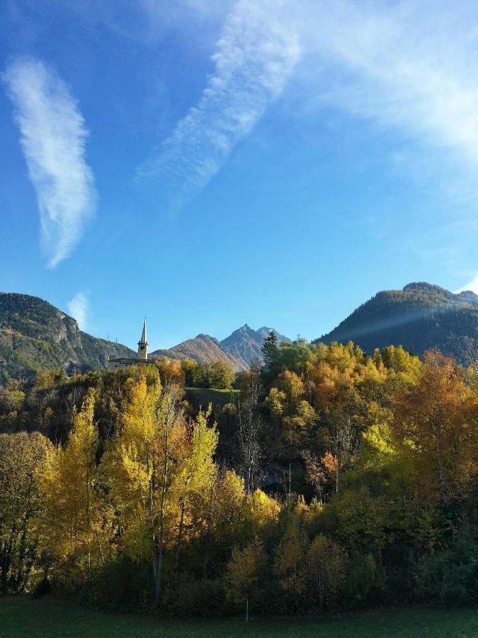 Le Renard D'Introd Bed and Breakfast Buitenkant foto